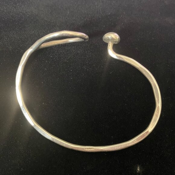 Solid Sterling Fishermans Loop Hook Bracelet - Picture 9 of 11